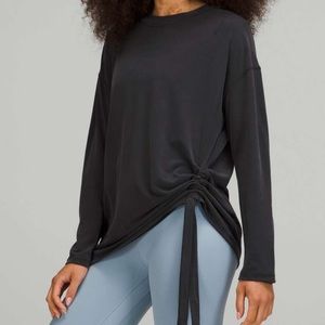 Lululemon side cinch long sleeve crew